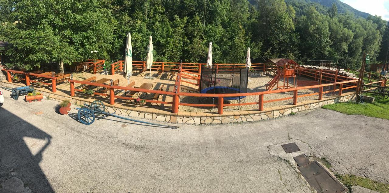 Penzion Zbojnik Terchová Exterior foto
